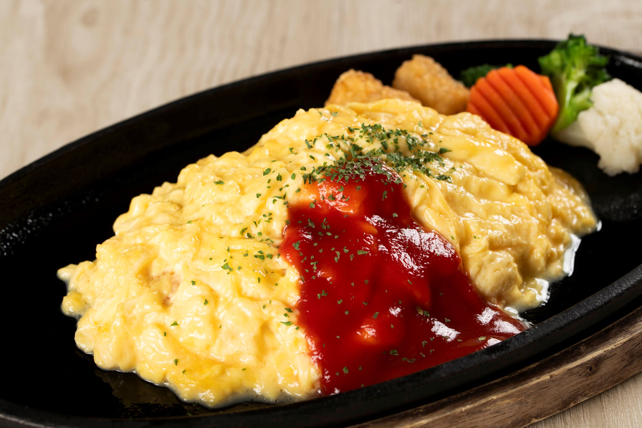 鉄板オムライス